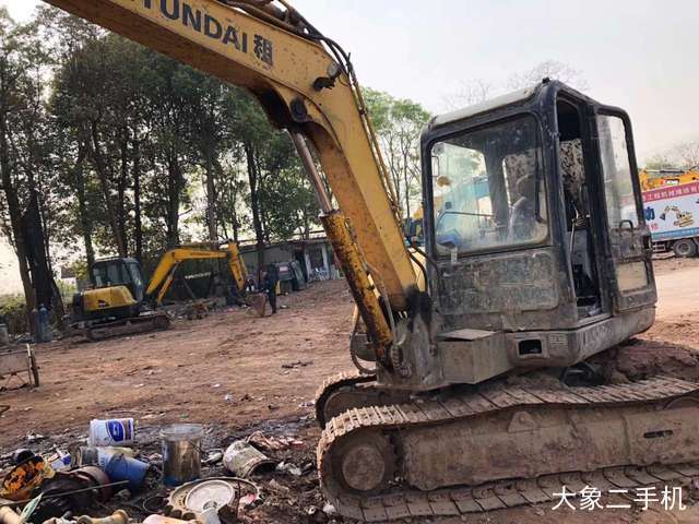 现代R55-7挖掘机 现代R55-7挖掘机